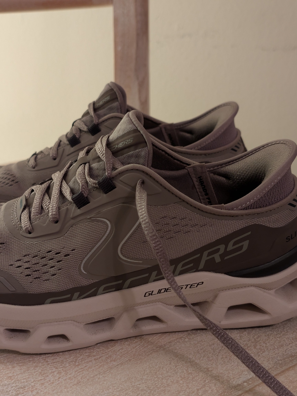 Skechers Slip-ins Glide-Step Altus Size 8.5 - Picture 3 of 10